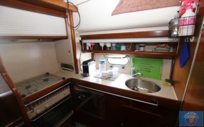 BENETEAU ANTARES 10.20 FLY – Image 20