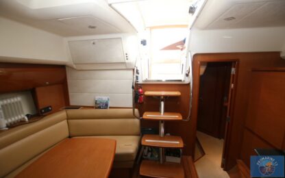 PRESTIGE 42S hard-top - JEANNEAU – Image 24