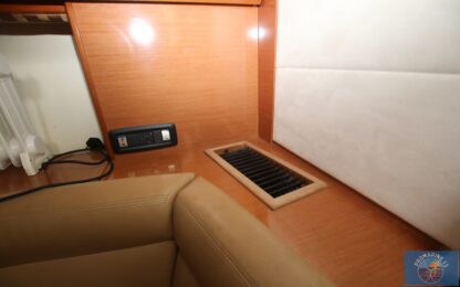 PRESTIGE 42S hard-top - JEANNEAU – Image 26