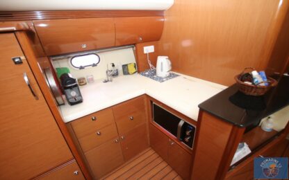 PRESTIGE 42S hard-top - JEANNEAU – Image 36