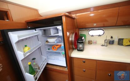 PRESTIGE 42S hard-top - JEANNEAU – Image 35