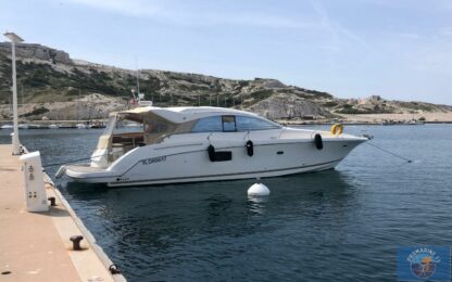 PRESTIGE 42S hard-top - JEANNEAU